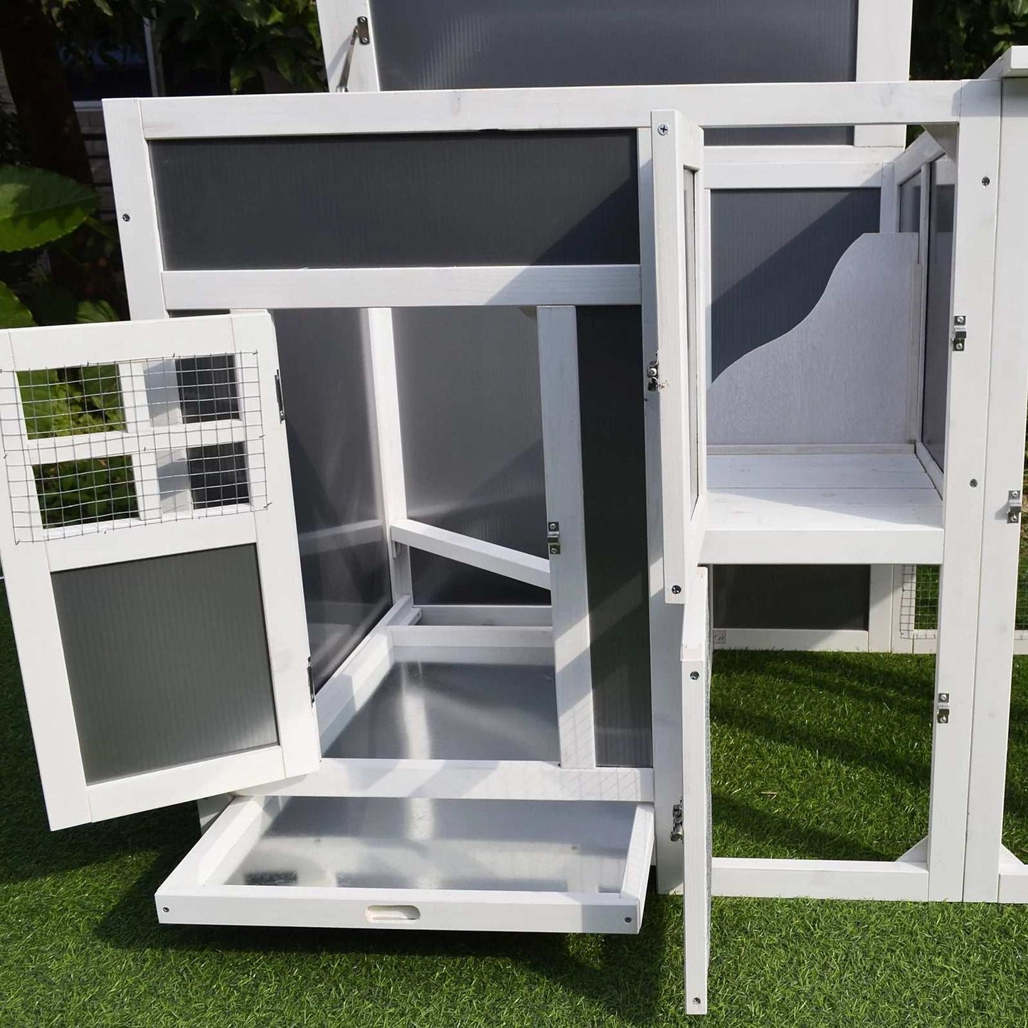 Nesting Box with Sliding Tray